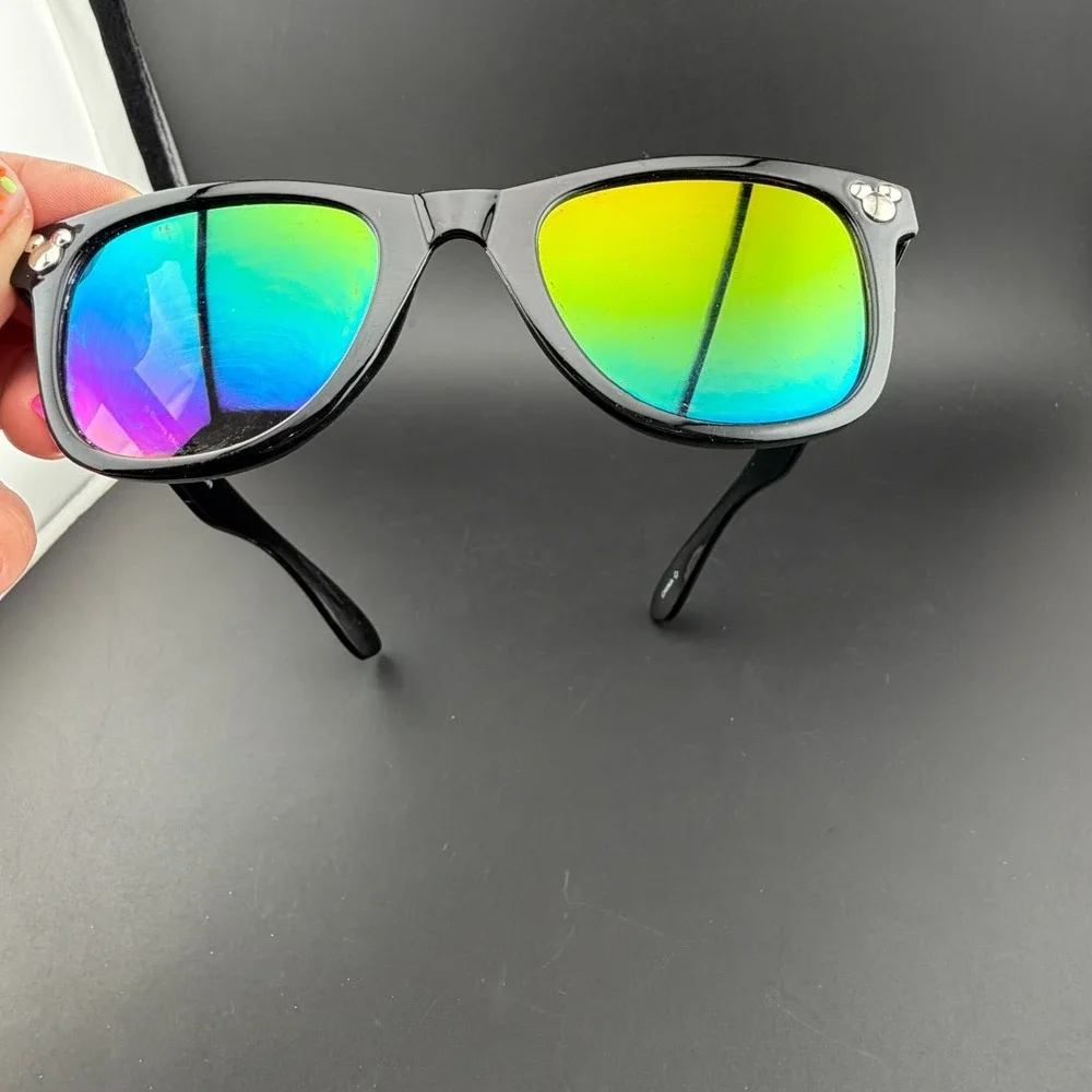 Disney Sunglasses Mickey Mouse Adult Wayfarer Style Mirrored Glasses